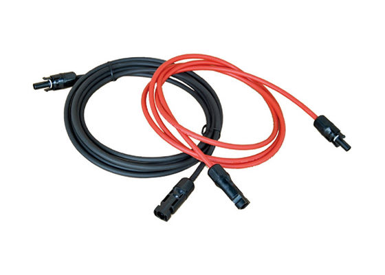 La résistance UV extérieure MC4 30A L type tuyaux d'embranchement de picovolte de parallèle câblent la certification de la CE